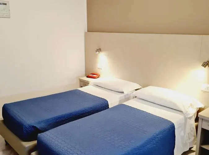 מלון San Marco 2*